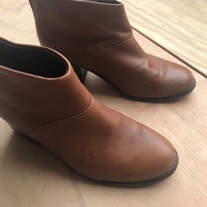 Toms ankle boots